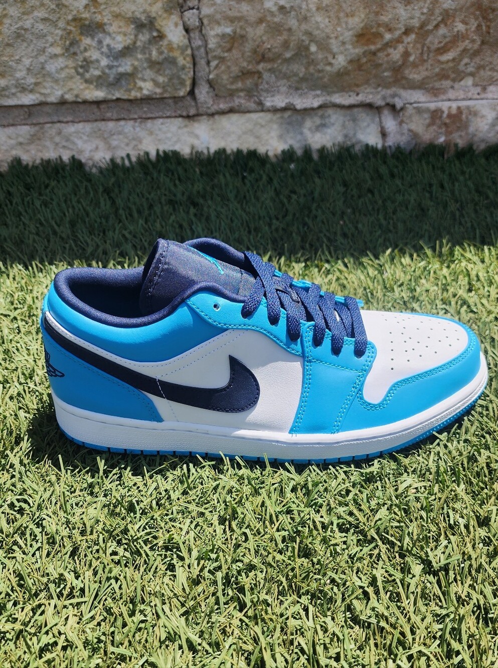 Nike Air Jordan 1 Low"UNC" - White & Light Blue with Navy Swoosh - Picture 6 of 11